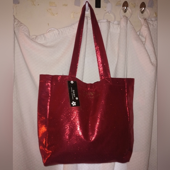 Marc Jacobs Daisy Fragrance Red Tote Bag (NWT) - Picture 1 of 10